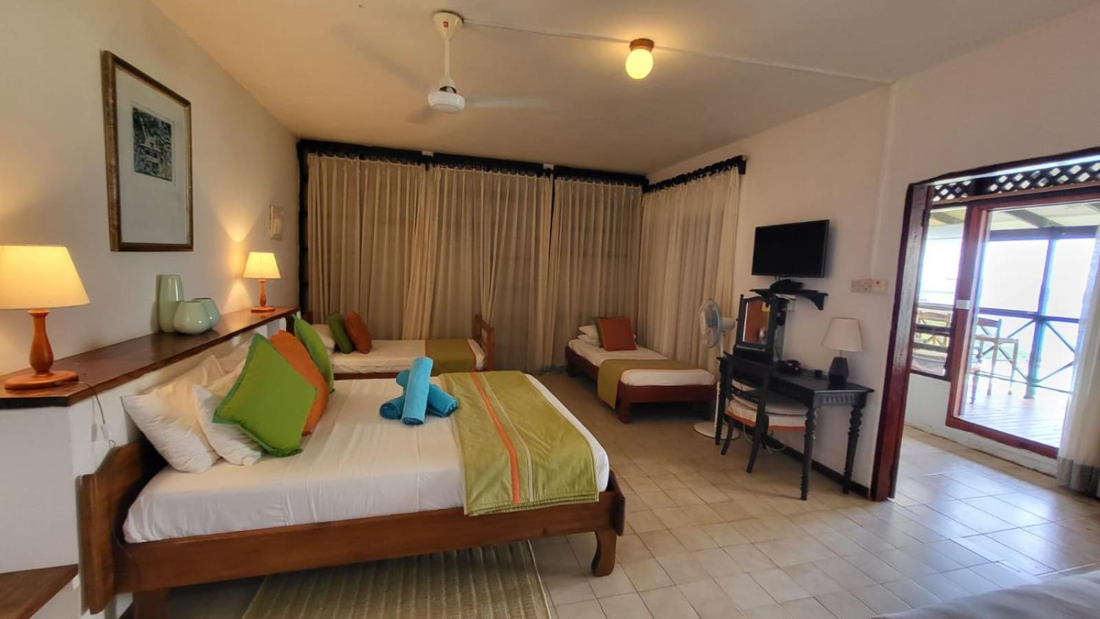 Mango Lodge アンス・ヴォルベール エクステリア 写真